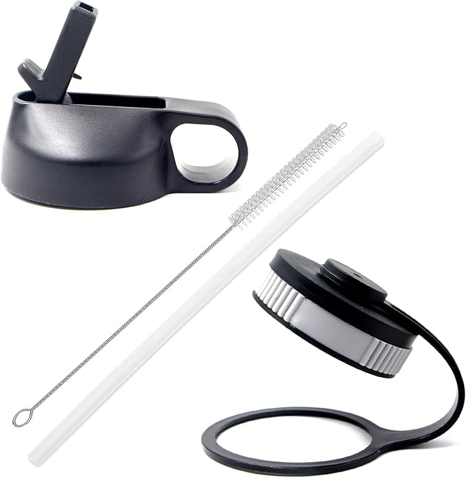 22 oz Soccer Water Bottle, Wide Mouth Travel Sports Flask with 2 Lids（Straw Lid+Flex Cap）BPA Free 18/8 Stainless Steel Double Wall Vacuum Insulated Water Bottles (22oz, Soccer)