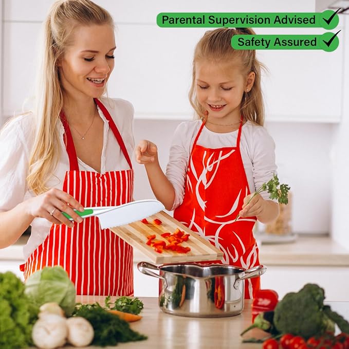 Kids Knife Set of 3 - Firm Grip, Serrated Edges & Safe – Colorful Nylon Toddler Knife Set to Cut Fruits, Salad, Cake, Lettuce (Green)