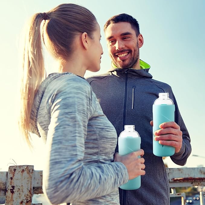 32 oz Borosilicate Glass Water Bottle BPA Free Reusable Glass Drinking Bottle with Silicone Sleeve and Stainless steel Lid