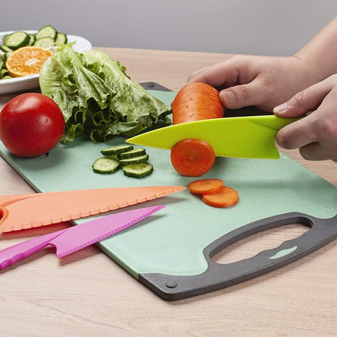 Knives for Kids 8-Piece Nylon Kitchen Baking Knife Set, Perfect Toddler's Safe Knife, Lettuce Knife and Bread, Salad Kitchen Knives
