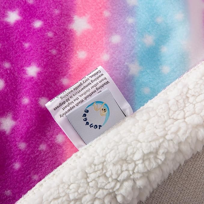 COSUSKET Kids Star Throw Blanket, Rainbow Sherpa Plush Warm Blanket Girls Gifts