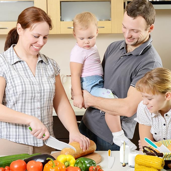 Childrens Knife Set, Kids Children Knives Safe Cooking Firm In 3 Sizes Colors Real Fit Beginners Nylon Fruit Sandwich Salads Vegetables Cakes Kid Friendly Sturdy Love Spoon 4Pack