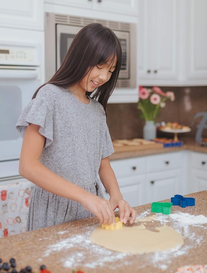 Spring Fling 3-piece 3" Flower Pot, Butterfly and Sun Cookie Cutter Set