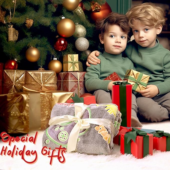 Gaming Gifts Toys Blanket for Teen Boys Glow in The Dark Gaming Blanket for Men Boyfriends Gifts for Gamers Soft Fleece Gamer Blanket for Kids Birthday Gifts